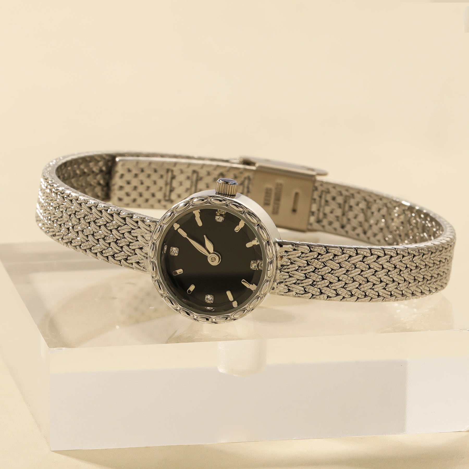 Queen® Aria