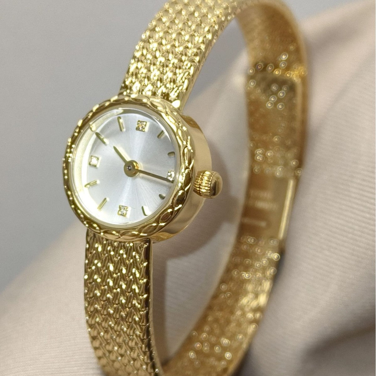 Queen® Aria
