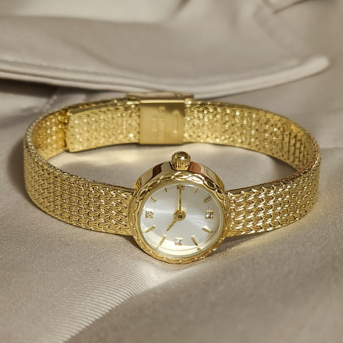 Queen® Aria